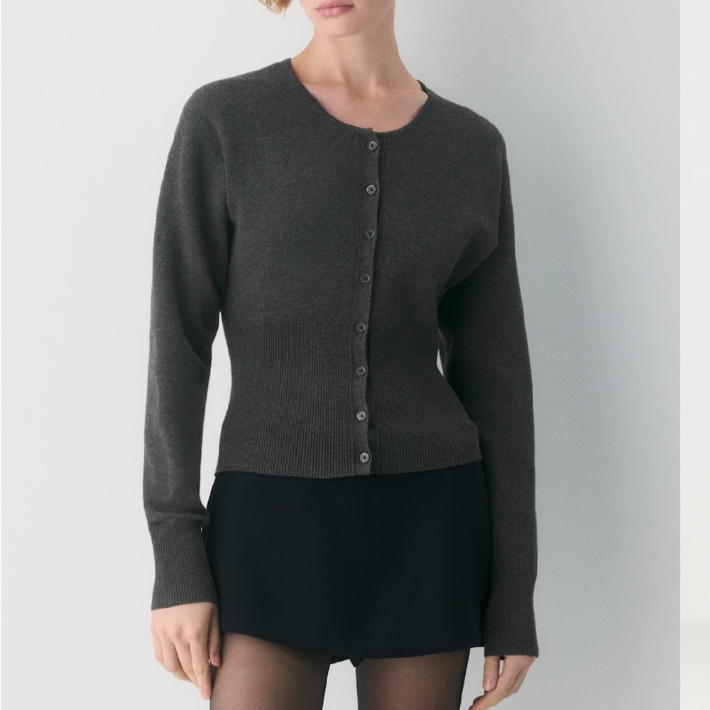 Aritzia Wilfred Classic Dark Grey Cardigan